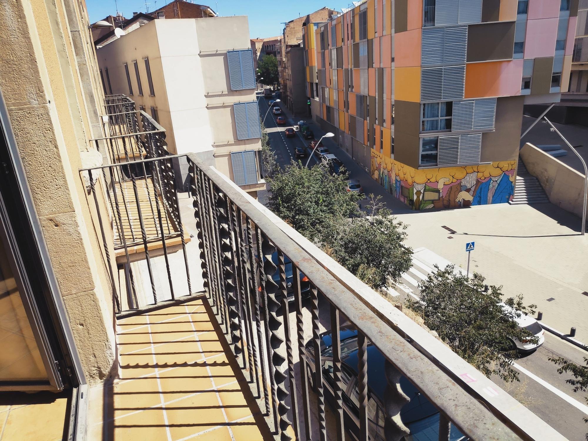 Urbi Apartments Manresa Exterior photo