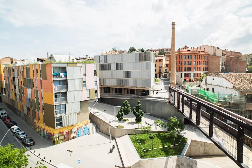Urbi Apartments Manresa Exterior photo